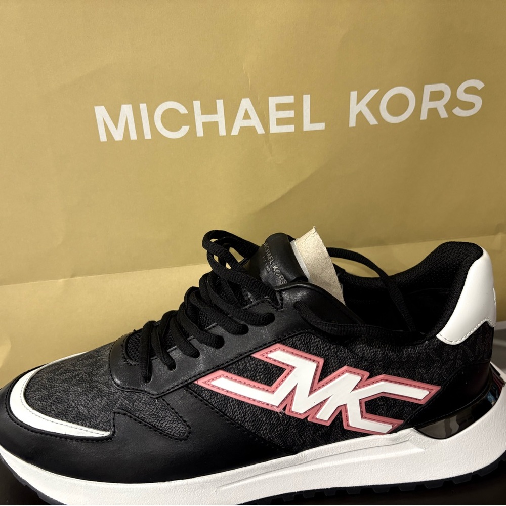 Michael Kors Men's Black Dax Leather Trainers Shoes
